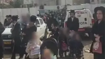 מפגינים חרדים גורמים לנזק באתרי עבודה של הרכבת הקלה, ירושלים, 19 במרץ 2026 מפגינים חרדים גורמים לנזק באתרי עבודה של הרכבת הקלה, ירושלים, 19 במרץ 2026