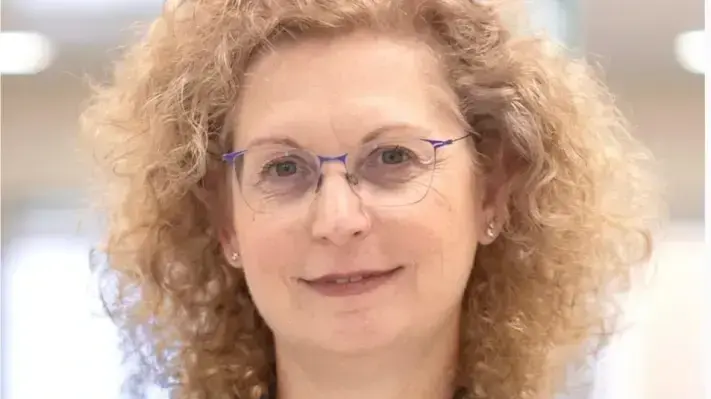 פרופ' ענת אנגל, מנכ"לית המרכז הרפואי וולפסון