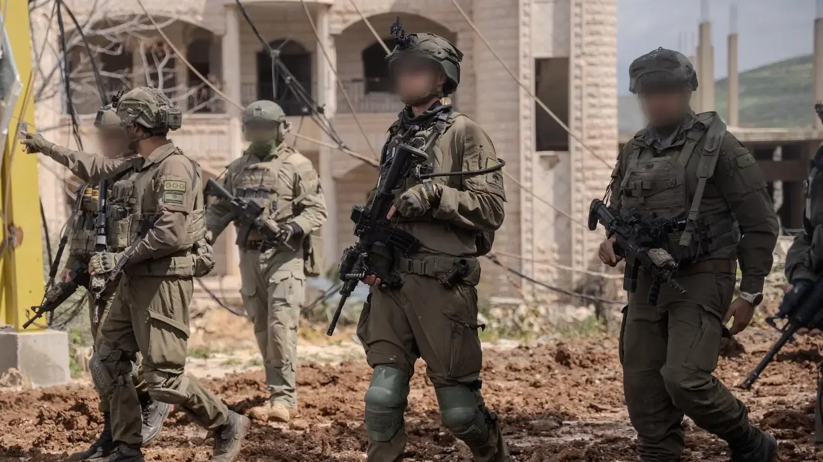 פעילות כוחות חטיבת גולני בדרום לבנון, שאגת הארי, אפריל 2026 פעילות כוחות חטיבת גולני בדרום לבנון, שאגת הארי, אפריל 2026