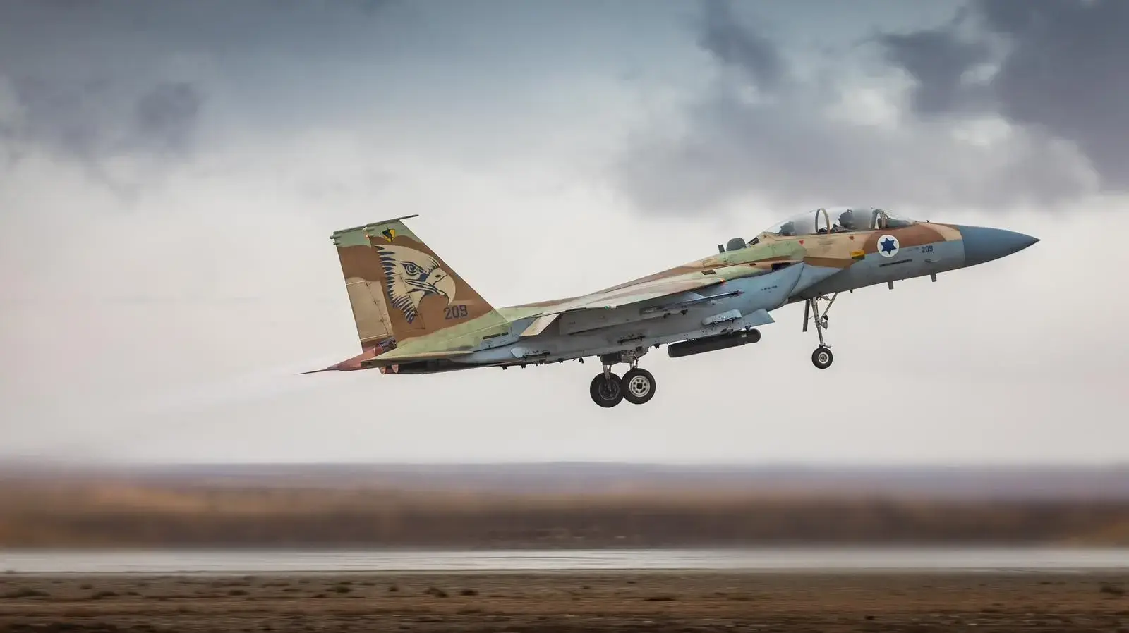 המראות מטוסי חיל האוויר לתקיפות באיראן המראות מטוסי חיל האוויר לתקיפות באיראן