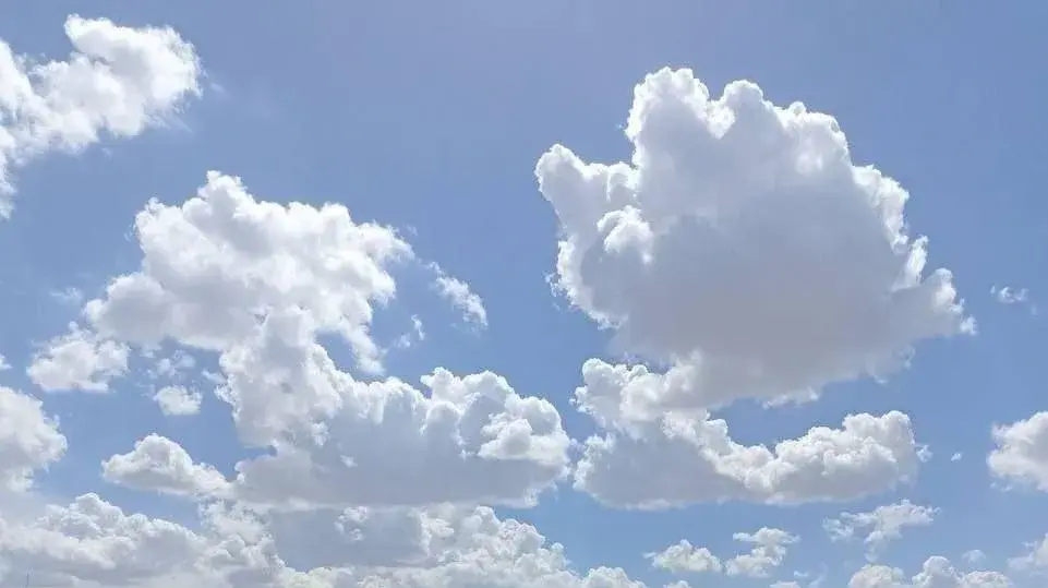 גשר שהותקף בתבריז בצפון-מערב איראן גשר שהותקף בתבריז בצפון-מערב איראן