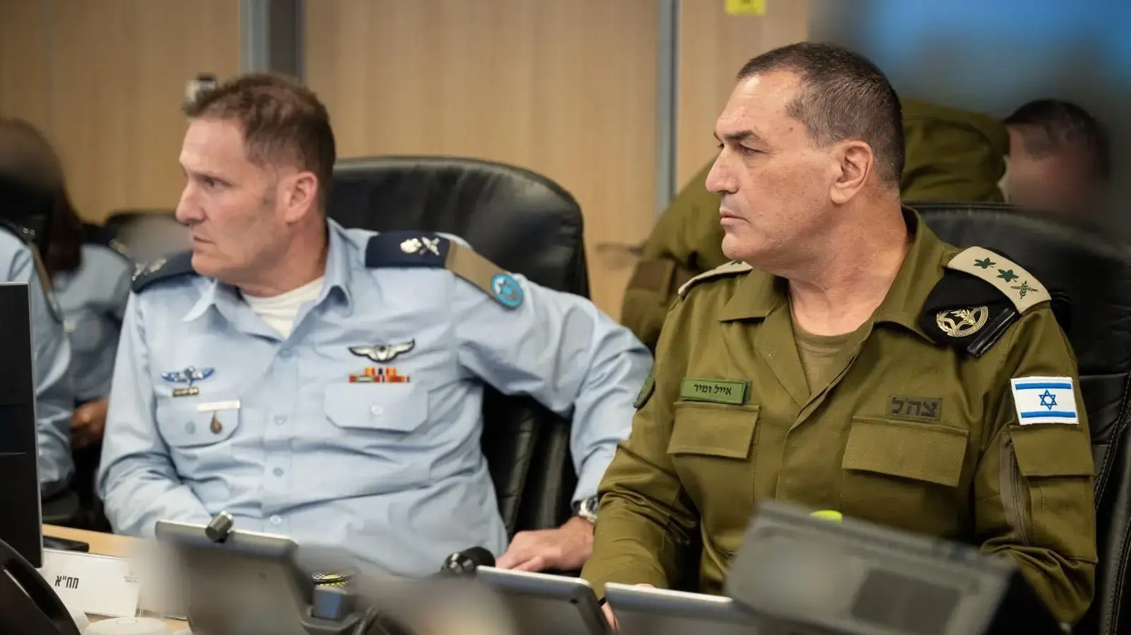הרמטכ"ל רב-אלוף אייל זמיר ברגעי התקיפה בבור 8.4.26 הרמטכ"ל רב-אלוף אייל זמיר ברגעי התקיפה בבור 8.4.26