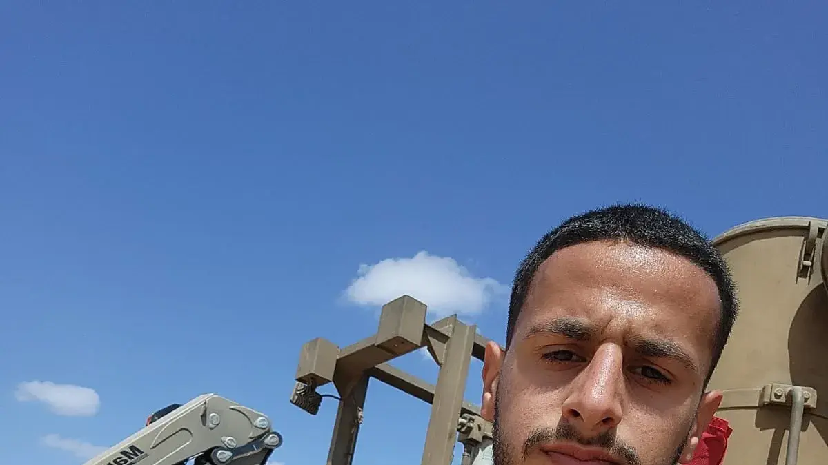 סמ"ר טובאל יוסף ליפשיץ, לוחם גולני, נפל בקרב בדרום לבנון סמ"ר טובאל יוסף ליפשיץ, לוחם גולני, נפל בקרב בדרום לבנון