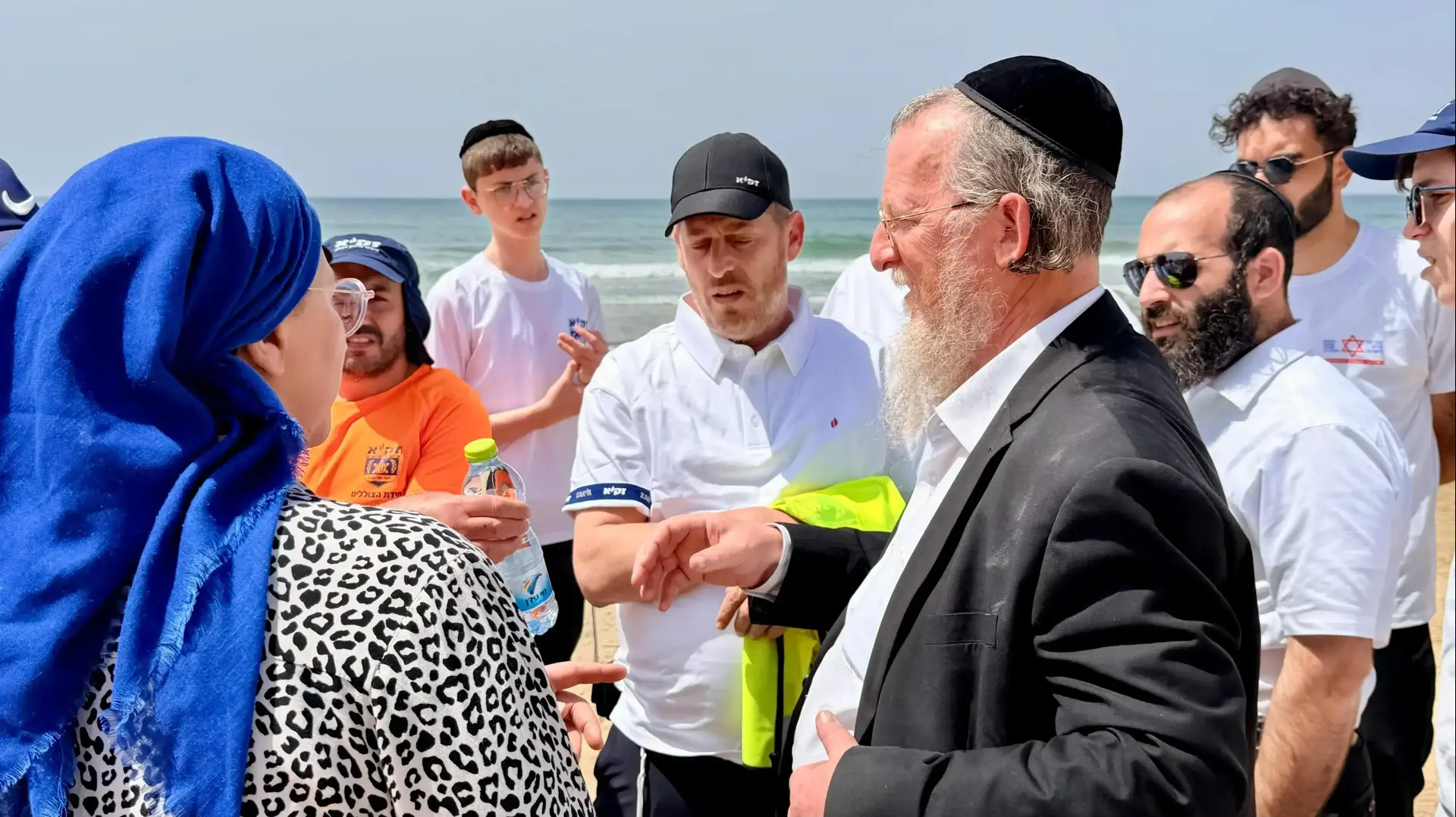 חיפושים לאחר הנעדר אבי שפיגל, חופי נתניה, 14 באפריל 2026 חיפושים לאחר הנעדר אבי שפיגל, חופי נתניה, 14 באפריל 2026