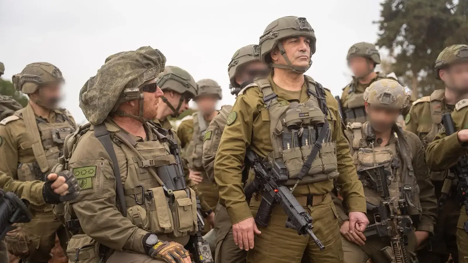 סיור הרמטכ"ל אייל זמיר בגזרה המערבית בדרום לבנון סיור הרמטכ"ל אייל זמיר בגזרה המערבית בדרום לבנון