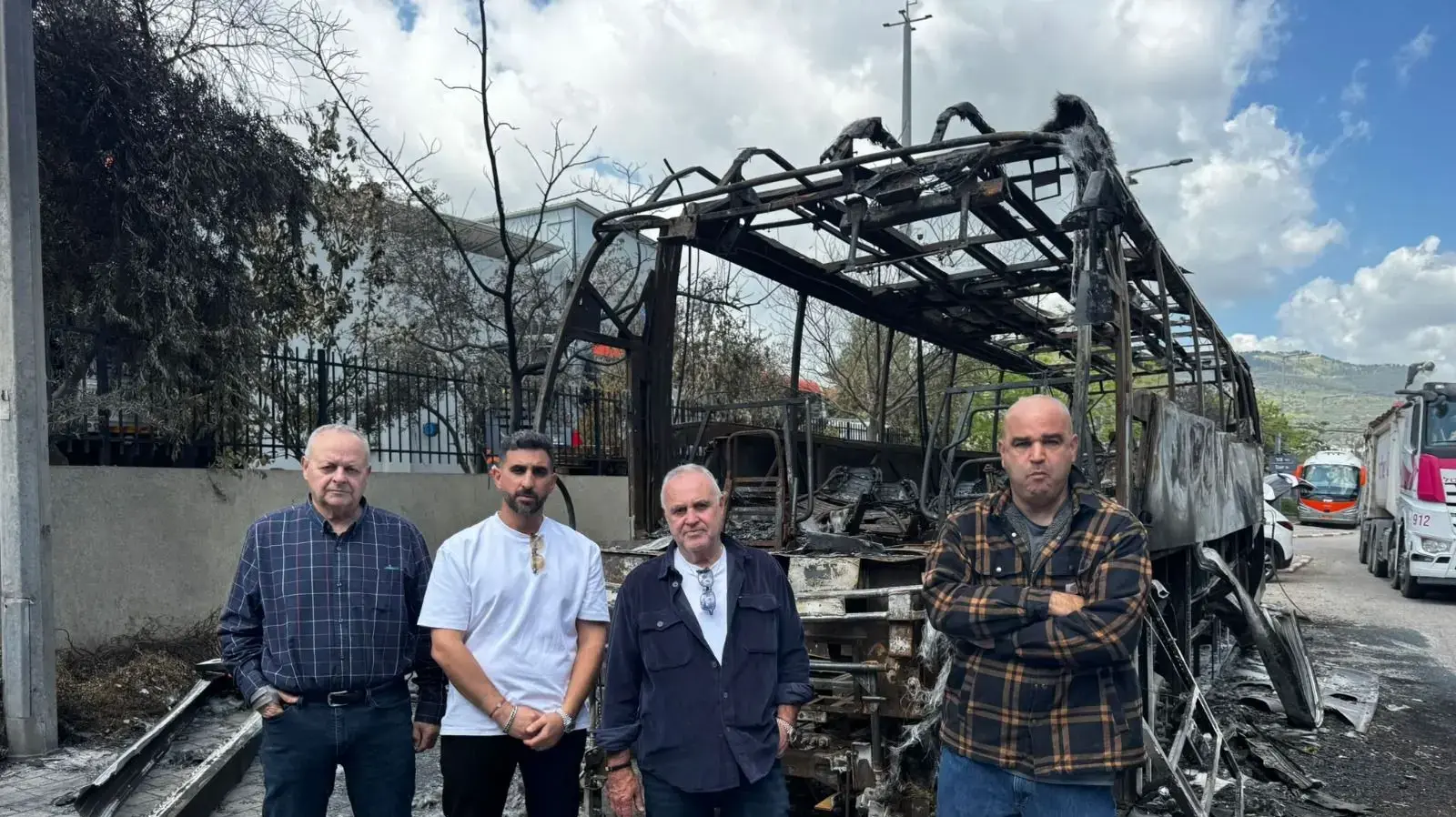 מצלמות אבטחה מאירוע פרוטקשן של הצתת רכבים ואוטובוסים בצפת