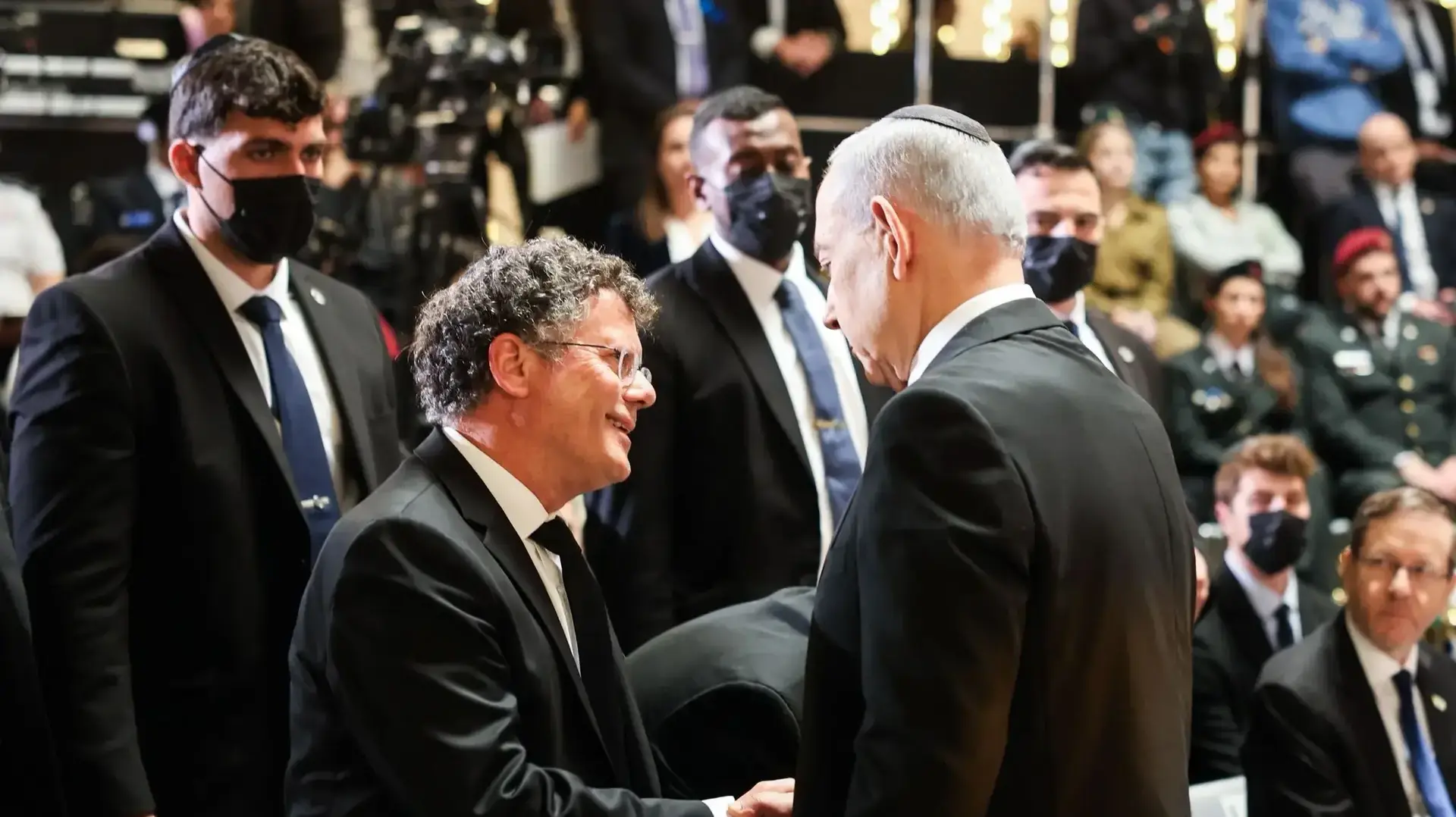 רה"מ בנימין נתניהו,נשיא בית המשפט העליון יצחק עמית, טקס יום הזיכרון לחללי צה"ל, הר הרצל, 21 באפריל 2026 רה"מ בנימין נתניהו,נשיא בית המשפט העליון יצחק עמית, טקס יום הזיכרון לחללי צה"ל, הר הרצל, 21 באפריל 2026