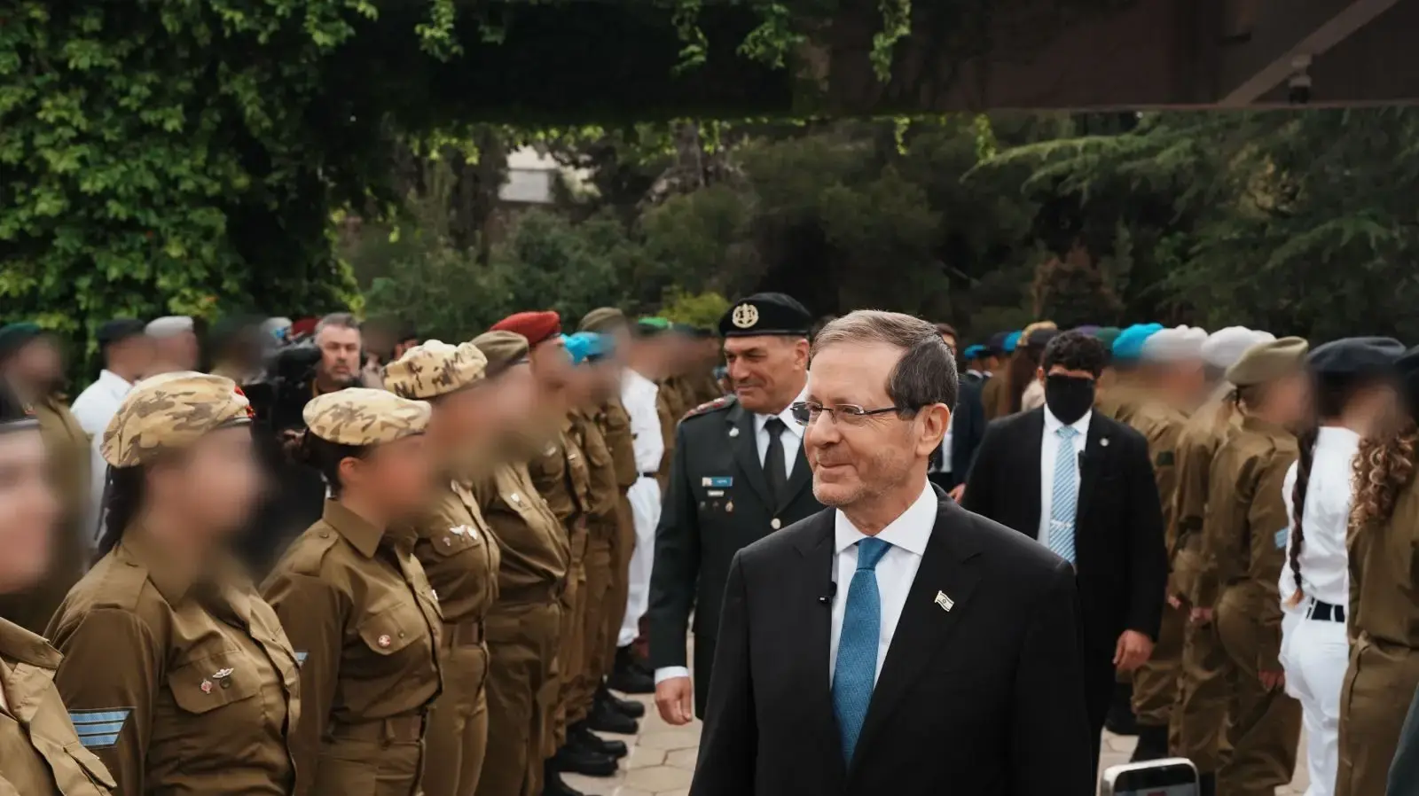 טקס חיילים מצטיינים, בית הנשיא