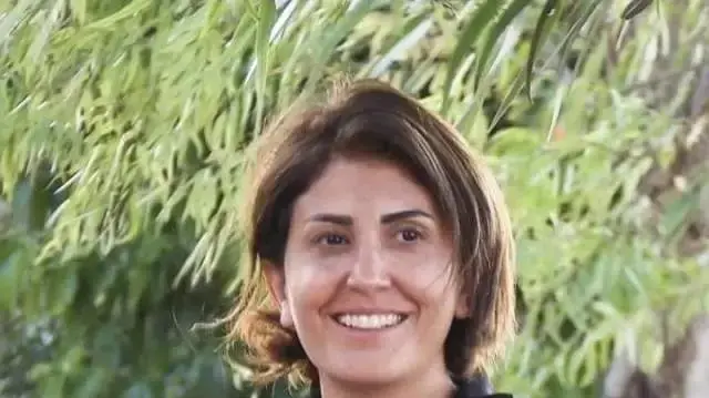 העיתונאית אמל חליל העיתונאית אמל חליל