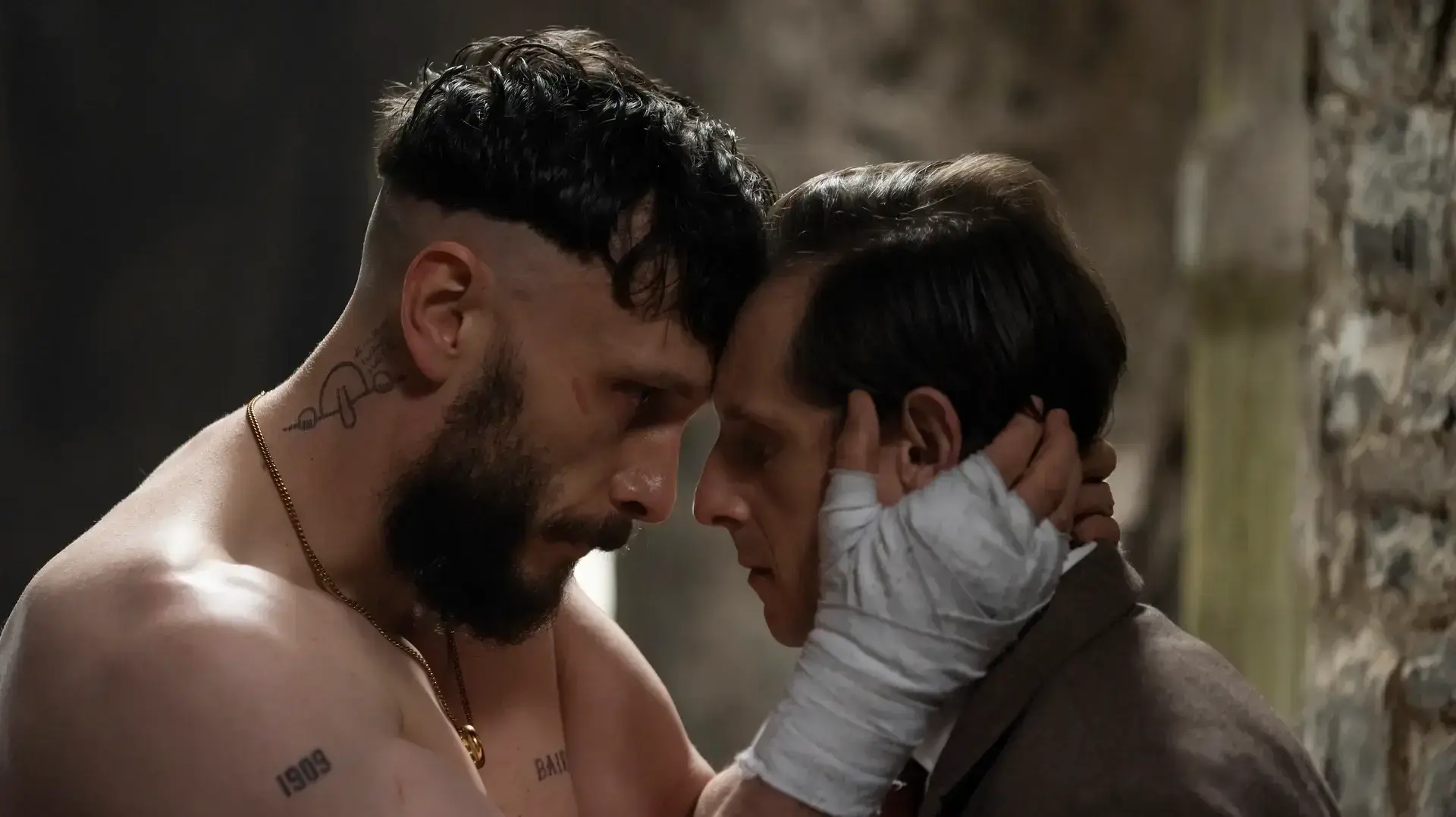 ג'יימי בל, ריצ'רד גאד, הסדרה "חצי בן אדם" (Half Man)