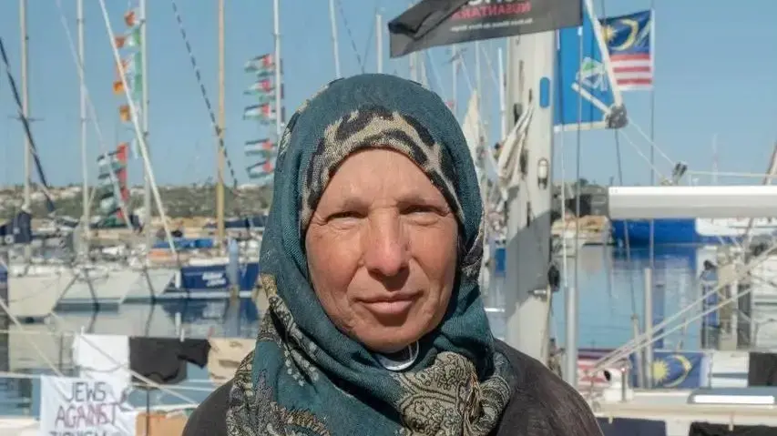 זוהר רגב, טרם ההפלגה, נמל סירקוזה בסיציליה זוהר רגב, טרם ההפלגה, נמל סירקוזה בסיציליה