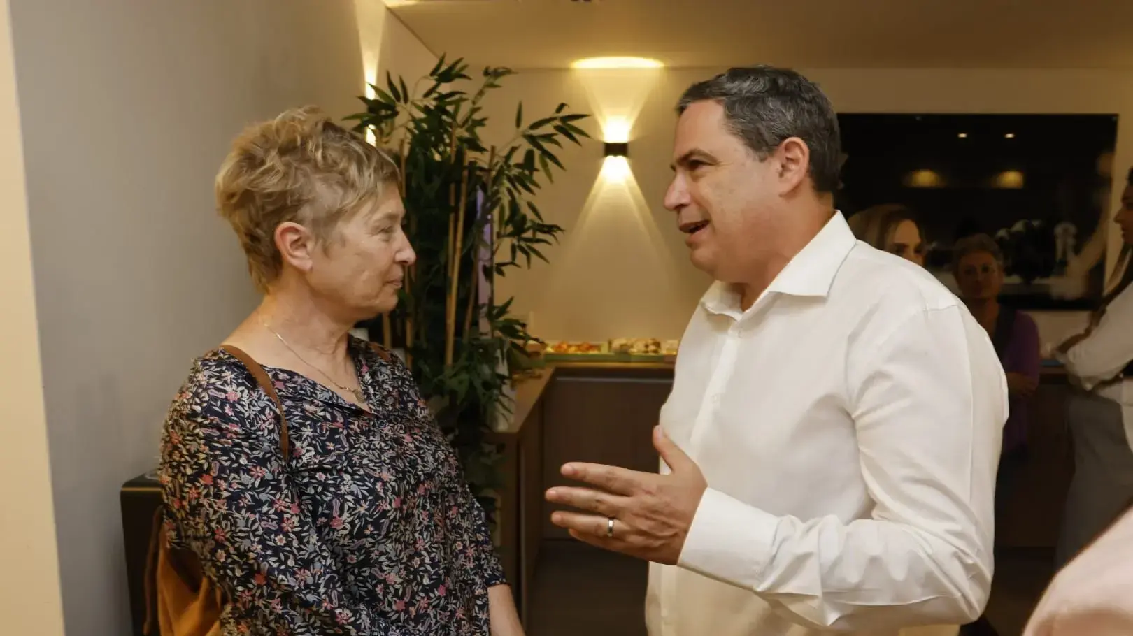 עמית בכר ואיריס חיים עמית בכר ואיריס חיים