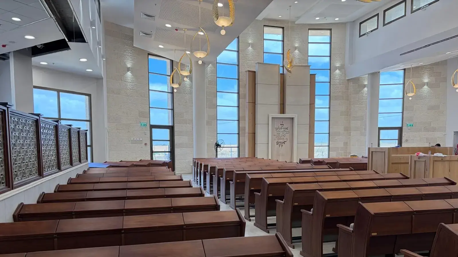 חנוכת בית כנסת הקבע הראשון בשלומית חנוכת בית כנסת הקבע הראשון בשלומית