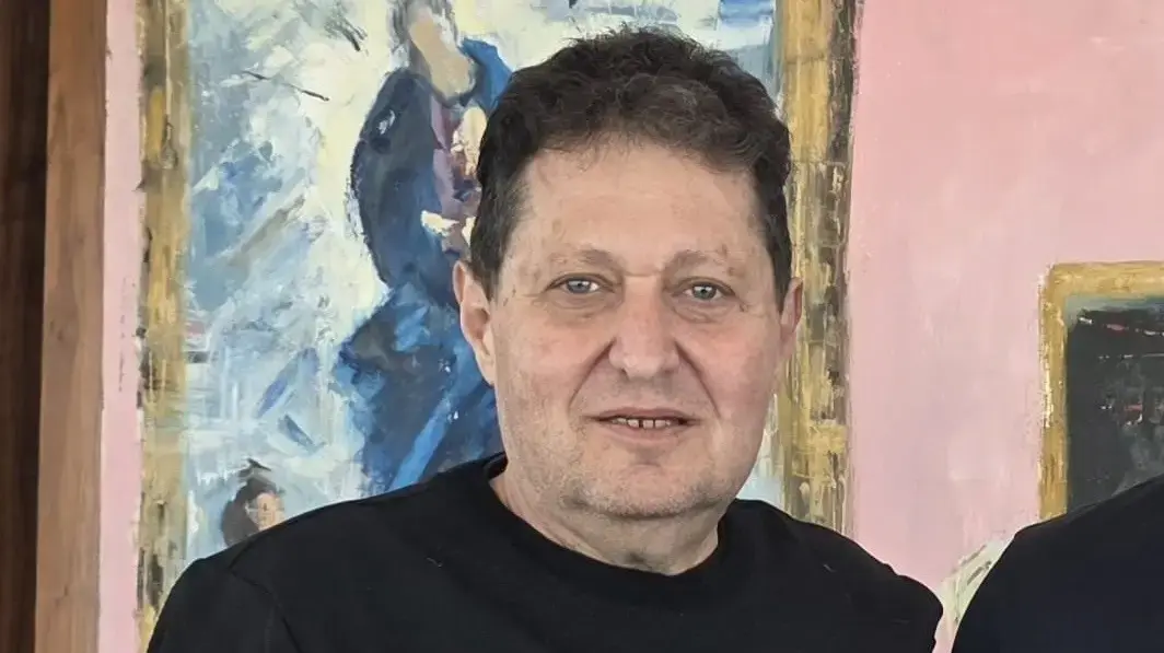 הפסל, האמן וחתן פרס ישראל בלו סימיון פיינרו הפסל, האמן וחתן פרס ישראל בלו סימיון פיינרו
