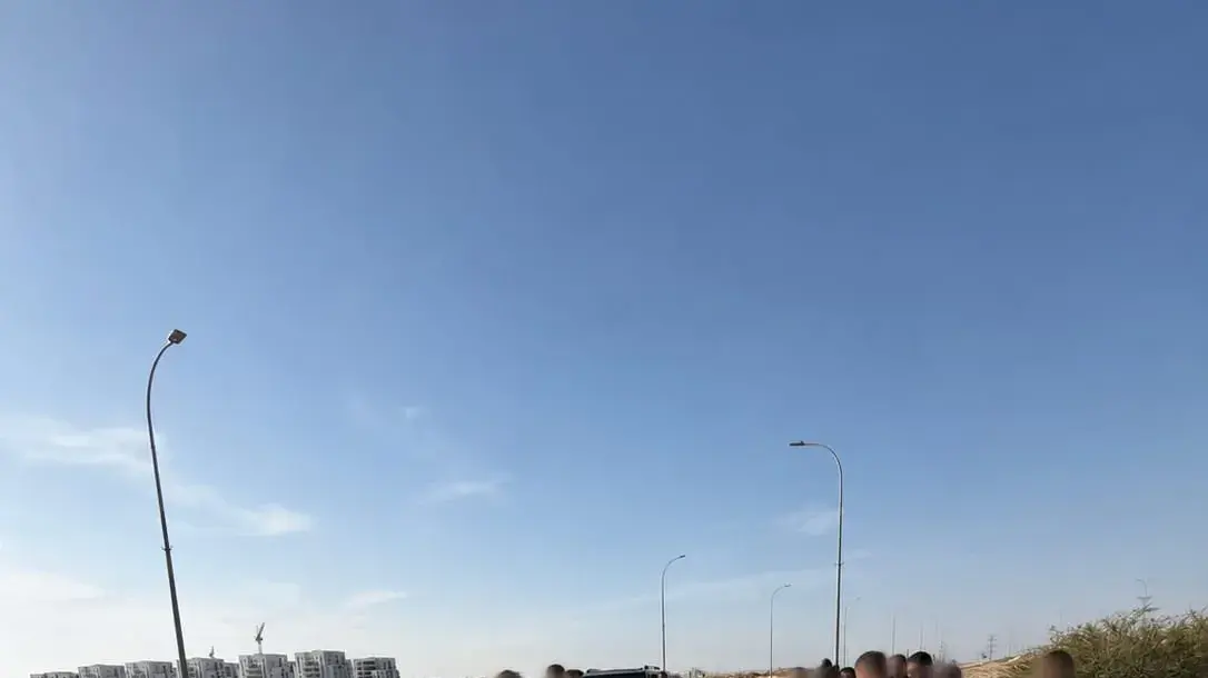 המשטרה פשטה על שיירת החתונה - ועצרה שני שב"חים המשטרה פשטה על שיירת החתונה - ועצרה שני שב"חים