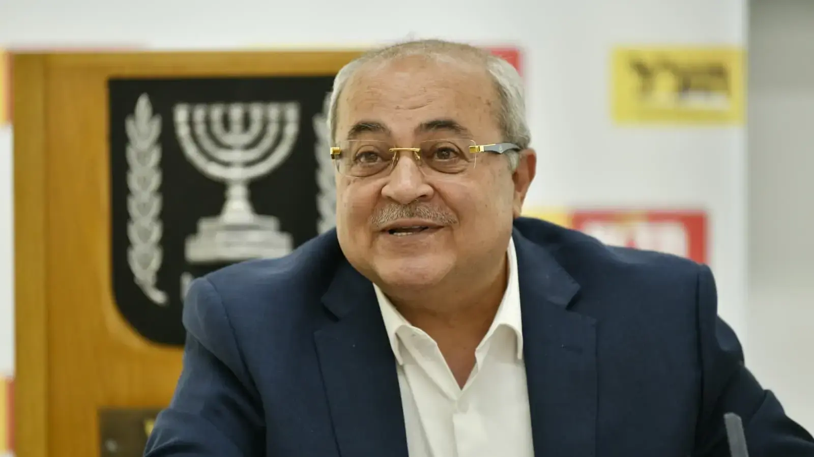 אחמד טיבי, יו"ר מפלגת תע"ל, סיעות, 11 במאי 2026 אחמד טיבי, יו"ר מפלגת תע"ל, סיעות, 11 במאי 2026