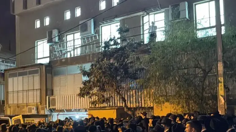 מתוך הלוויתו של הנרצח פור מתוך הלוויתו של הנרצח פור