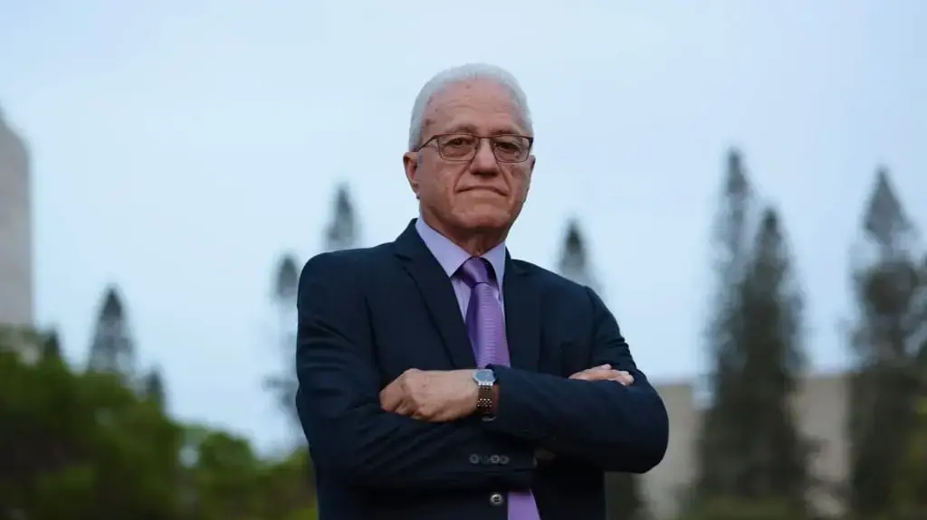 פרופ' יוסי מקורי פרופ' יוסי מקורי