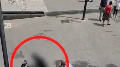 שדד חנות תכשיטים, חנק ותקף את בעלת החנות, ונעצר תוך דקות על ידי שוטרי מחוז מרכז מתחנת ראשון לציון