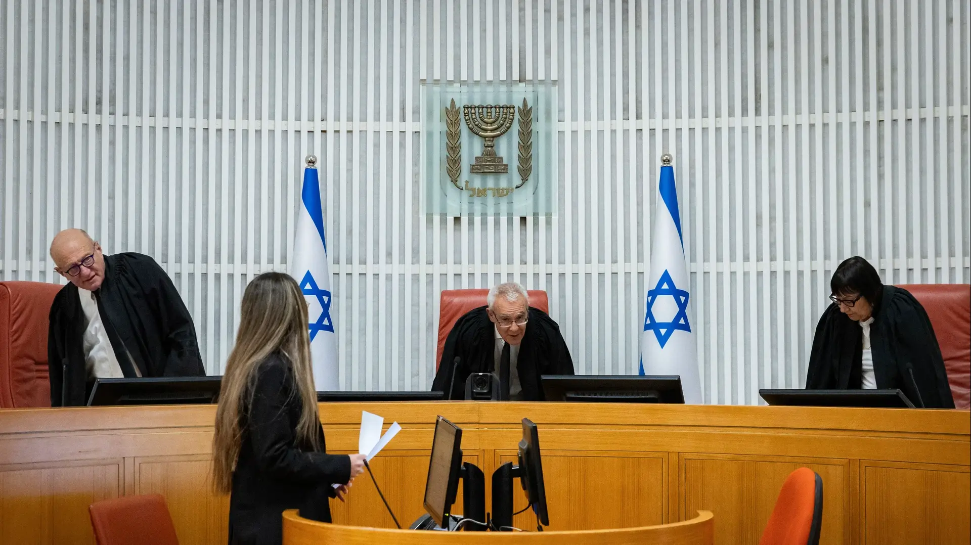 עתירת התנועה לאיכות השלטון בדרישה משר המשפטים לנמק מדוע לא יפעיל את סמכותו ויקבע מועדים לכינוס הוועדה לבחירת שופטים,ביהמ"ש העליון, 24 במאי 2026