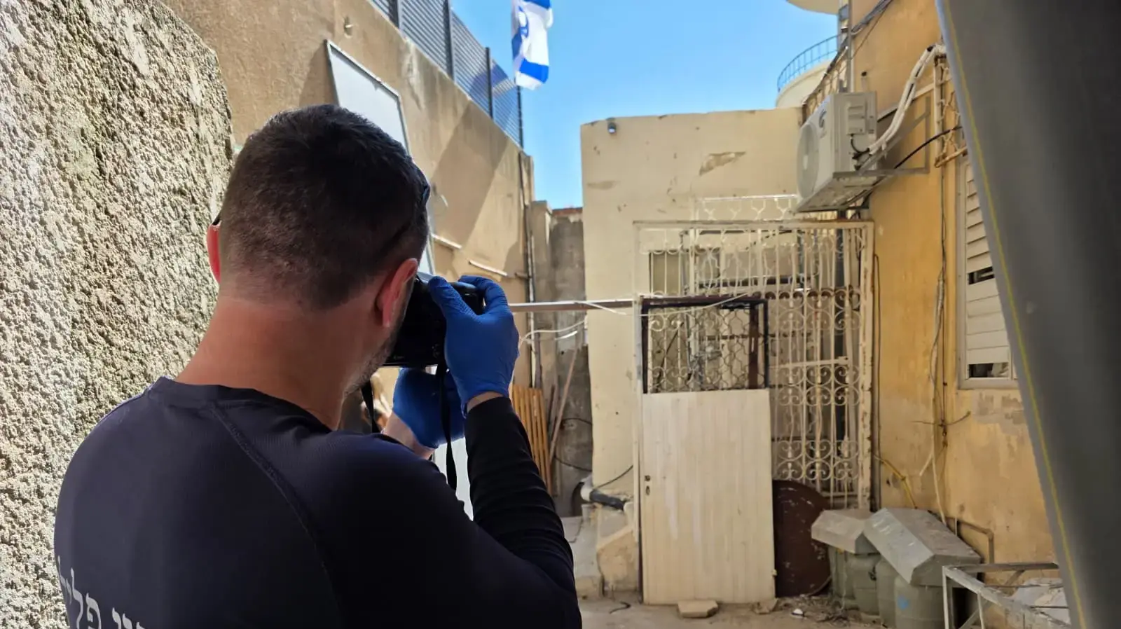 גופת אישה בשנות החמישים אותרה בחיפה - שלושה מעורבים נעצרו גופת אישה בשנות החמישים אותרה בחיפה - שלושה מעורבים נעצרו