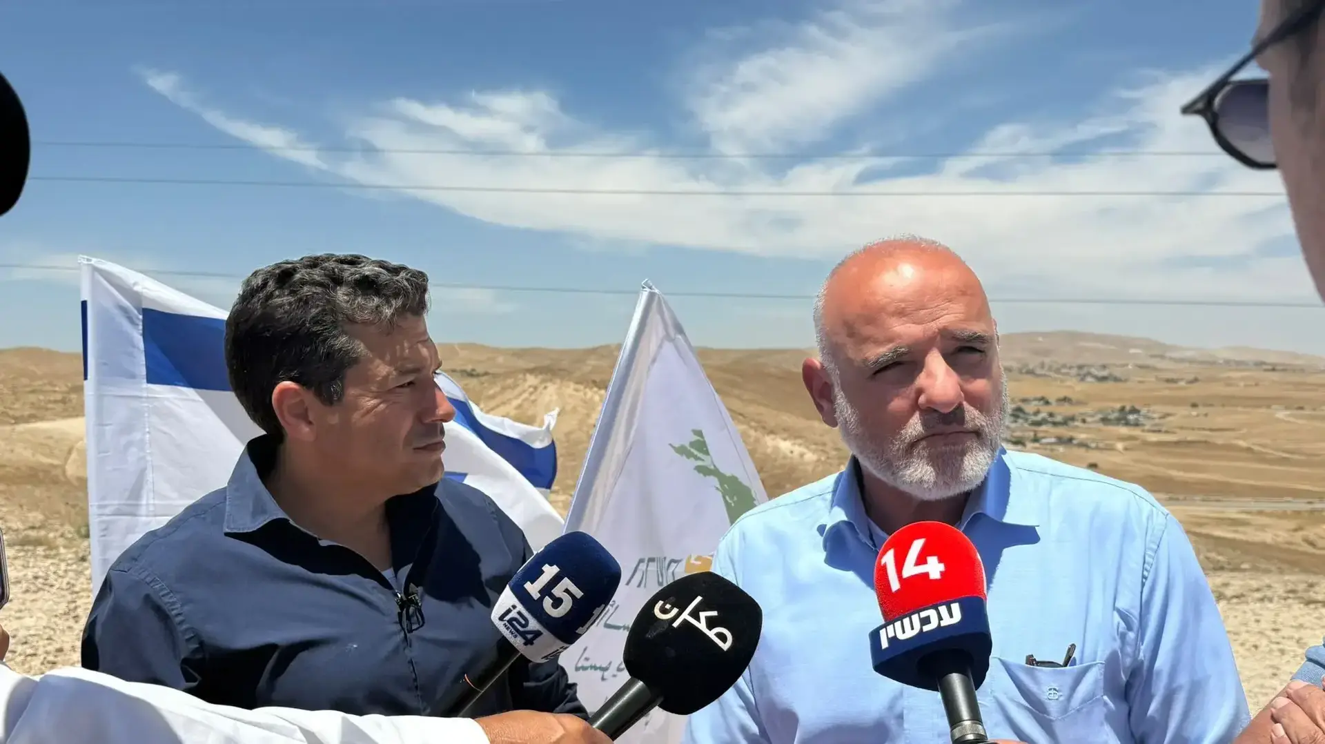 תכנית "יישור קו" להסדרת תביעות בעלות ביישובי הקבע הבדואיים בנגב עוברת לשלב המעשי תכנית "יישור קו" להסדרת תביעות בעלות ביישובי הקבע הבדואיים בנגב עוברת לשלב המעשי