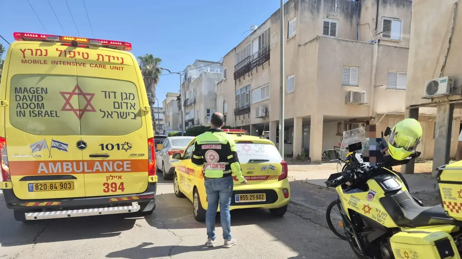 תינוק שהה זמן ממושך ברכב סגור ביישוב במועצה אזורית שדות דן