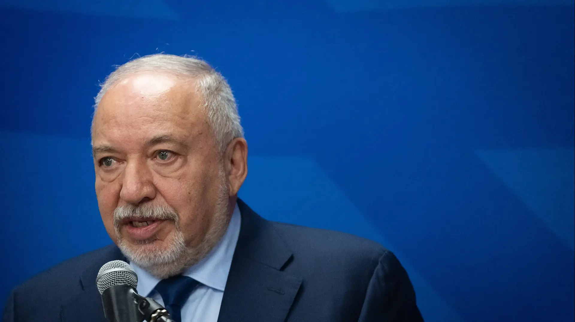 יו"ר ישראל ביתנו אביגדור ליברמן, ישיבות סיעה, 8 ביוני 2026 יו"ר ישראל ביתנו אביגדור ליברמן, ישיבות סיעה, 8 ביוני 2026