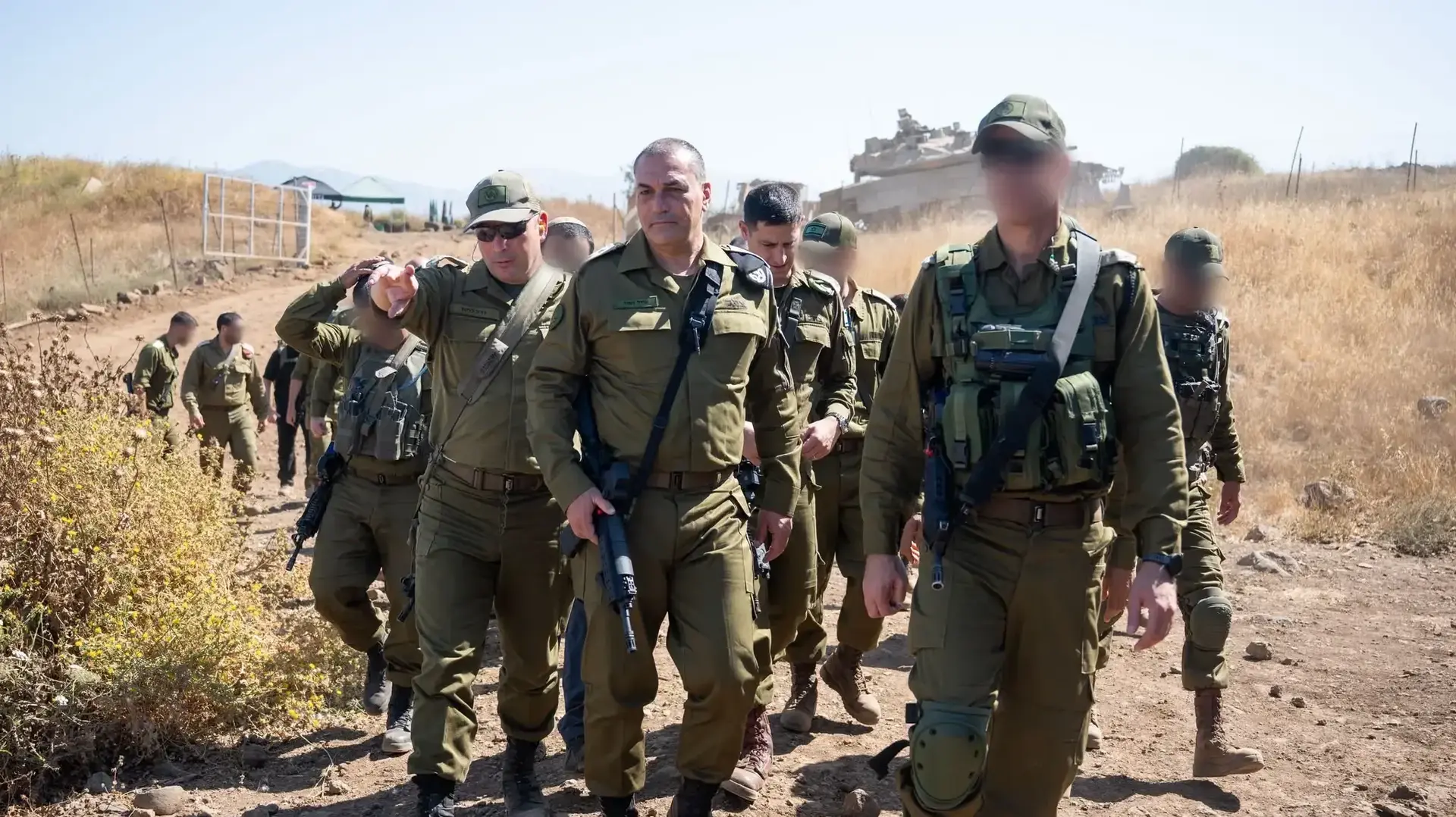 הרמטכ"ל בביקור בתרגילי הכשרת מפקדים בצפון הארץ הרמטכ"ל בביקור בתרגילי הכשרת מפקדים בצפון הארץ