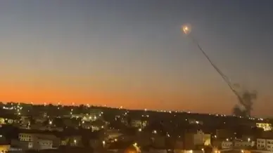 תיעוד מירדן- יירוט 20 טילים איראניים באזור אל־אזרק תיעוד מירדן- יירוט 20 טילים איראניים באזור אל־אזרק