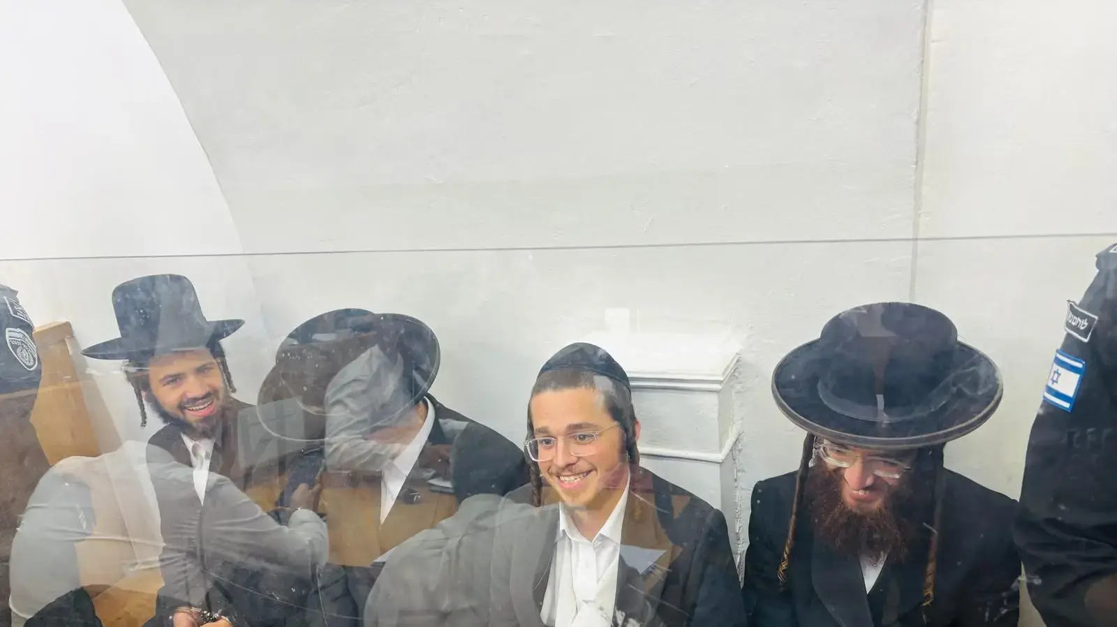 הגשת כתבי אישום נגד נחמן פלטניק, אברהם פריד, גרשון חנון ושמעון עטפ - בגין עבירת התפרעות סביב ביתו של השופט סולברג
