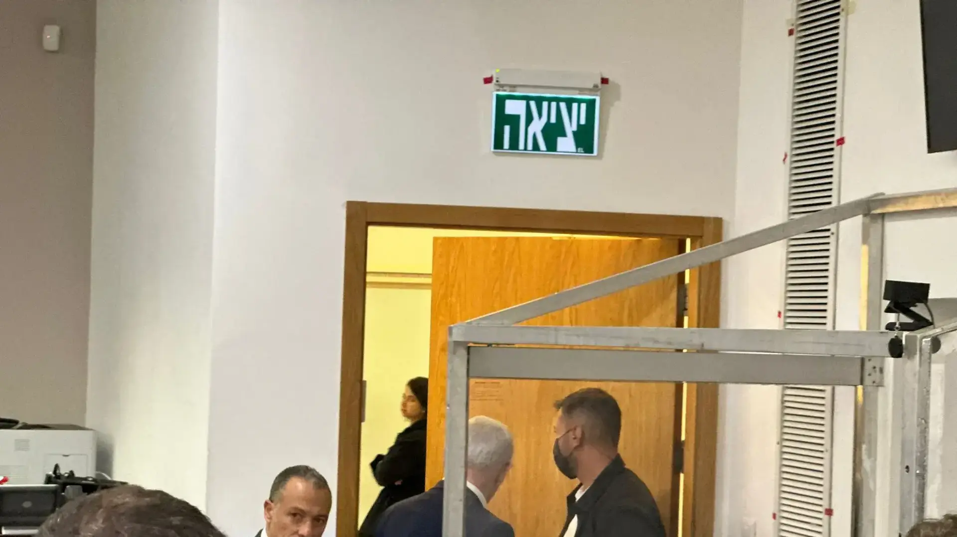 רה"מ בנימין נתניהו עם סיומה של חקירתו הנגדית, בימ"ש מחוזי ת"א, 16 ביוני 2026 רה"מ בנימין נתניהו עם סיומה של חקירתו הנגדית, בימ"ש מחוזי ת"א, 16 ביוני 2026