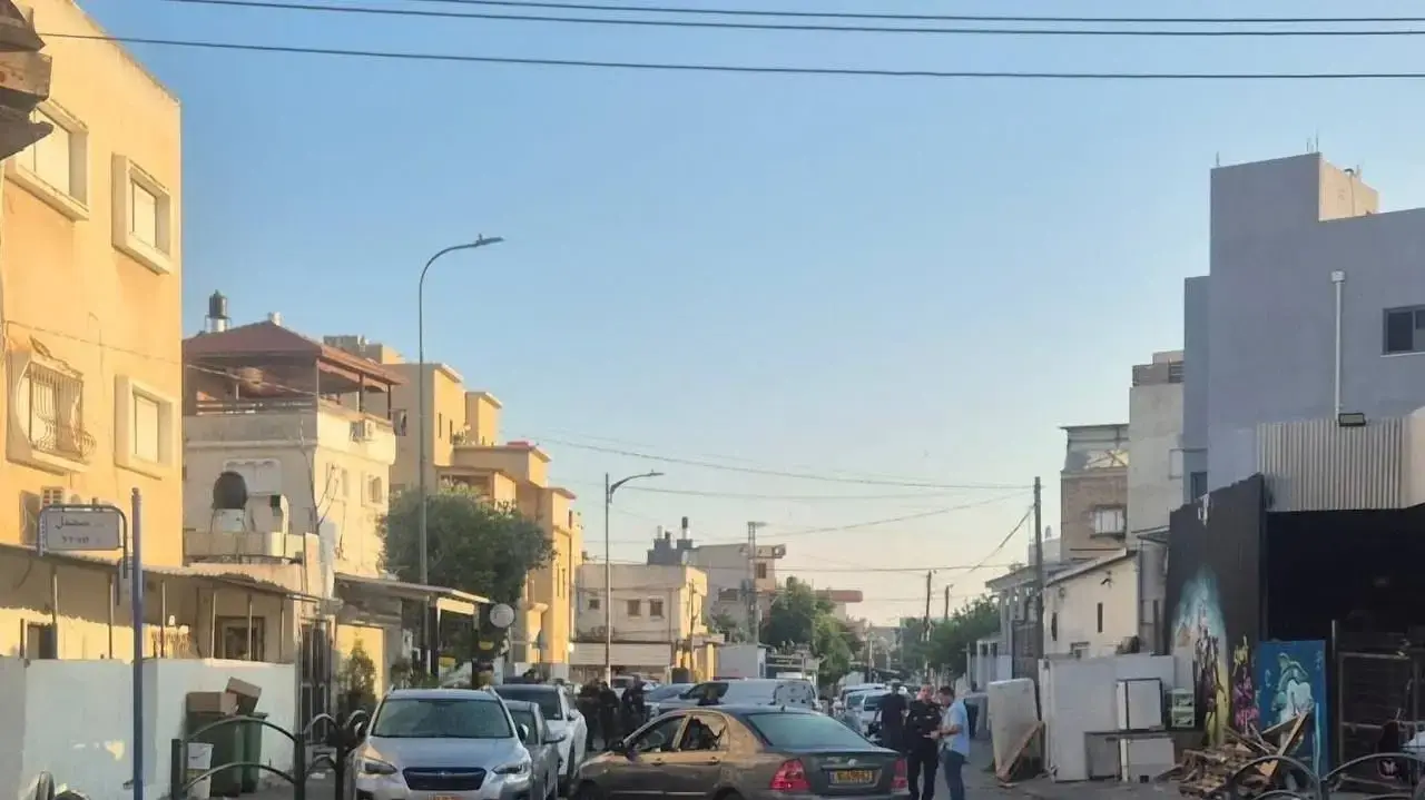 זירת רצח חנ'אן ובעלה ח'אלד ג'מל, קלנסווה, 18 ביוני 2026 זירת רצח חנ'אן ובעלה ח'אלד ג'מל, קלנסווה, 18 ביוני 2026