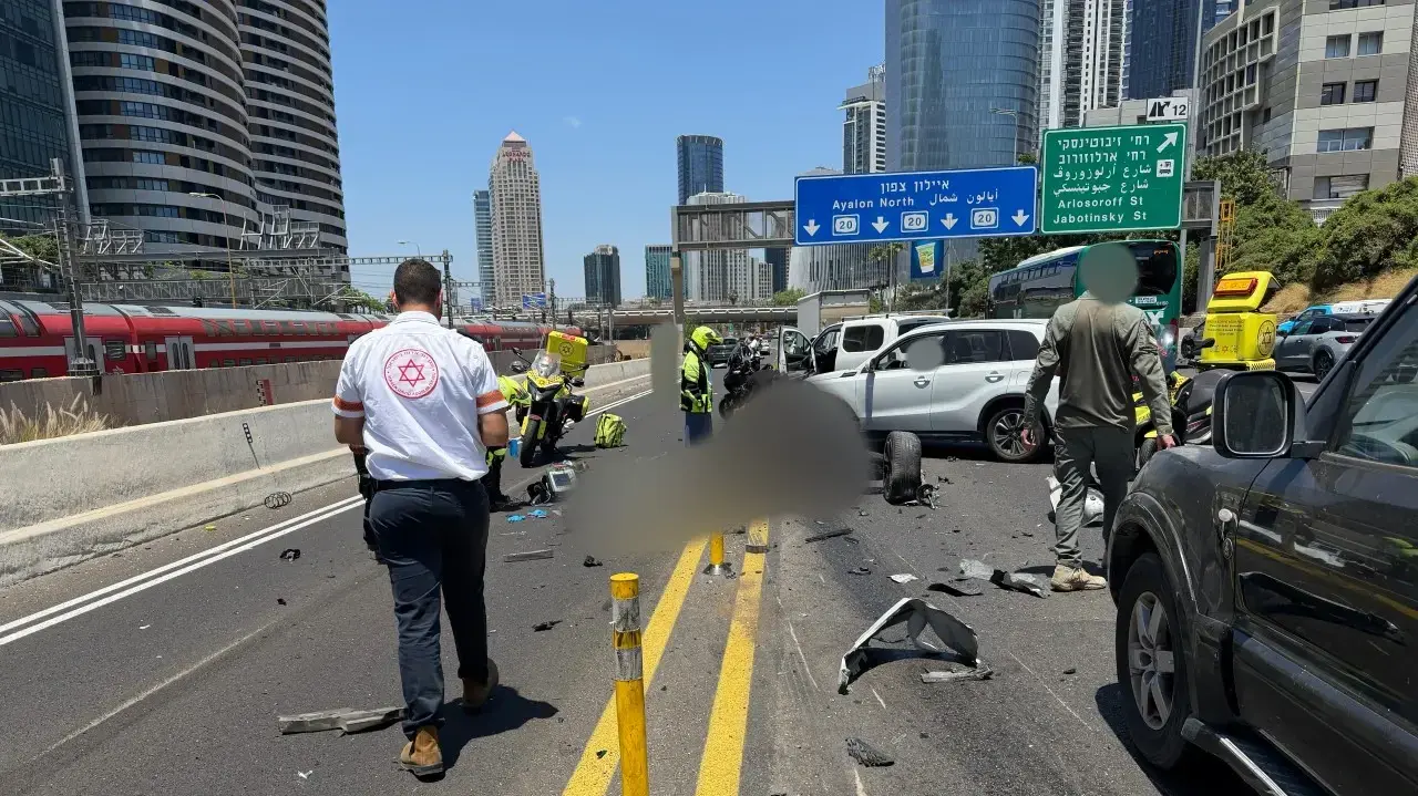 רוכב אופנוע נהרג בתאונה סמוך למחלף השלום, 25 ביוני 2026