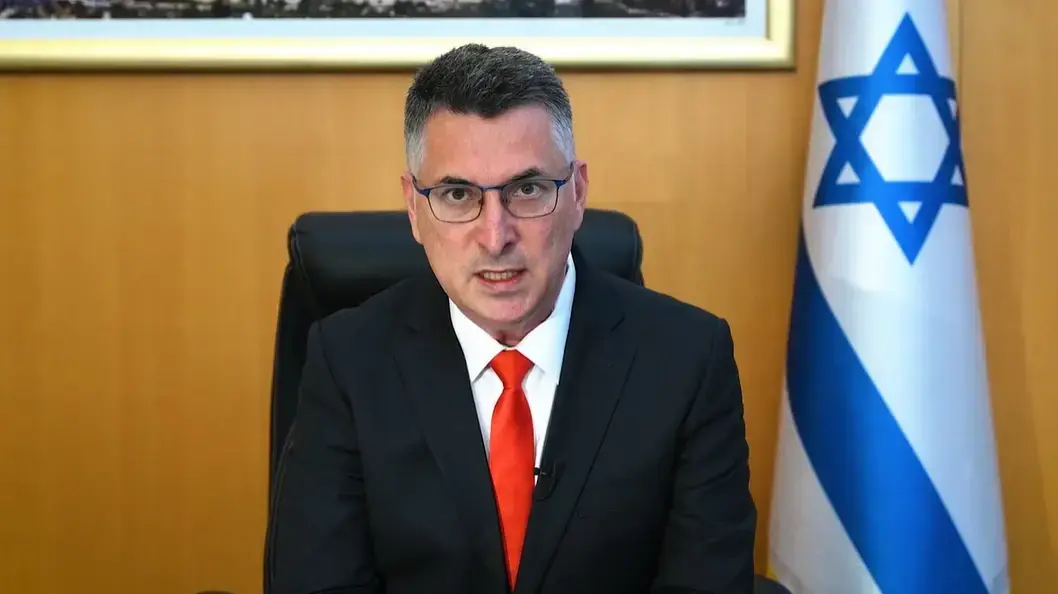 גדעון סער בישיבת הממשלה בה ישראל הכירה ברצח העם הארמני