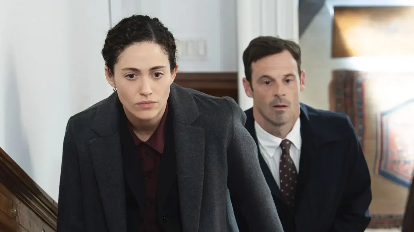 אמי רוסום, סקוט מקניירי בסדרה "זעם" (Furious) אמי רוסום, סקוט מקניירי בסדרה "זעם" (Furious)