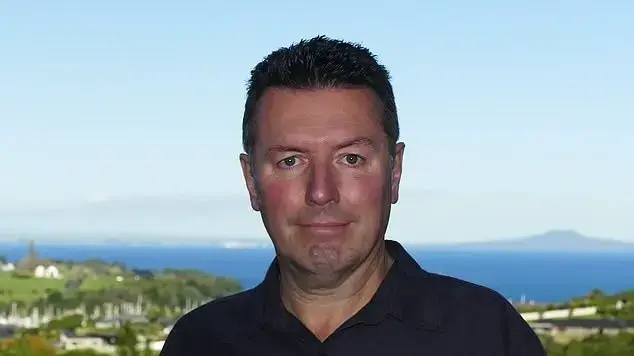 ד"ר אורסון ודג'ווד ד"ר אורסון ודג'ווד