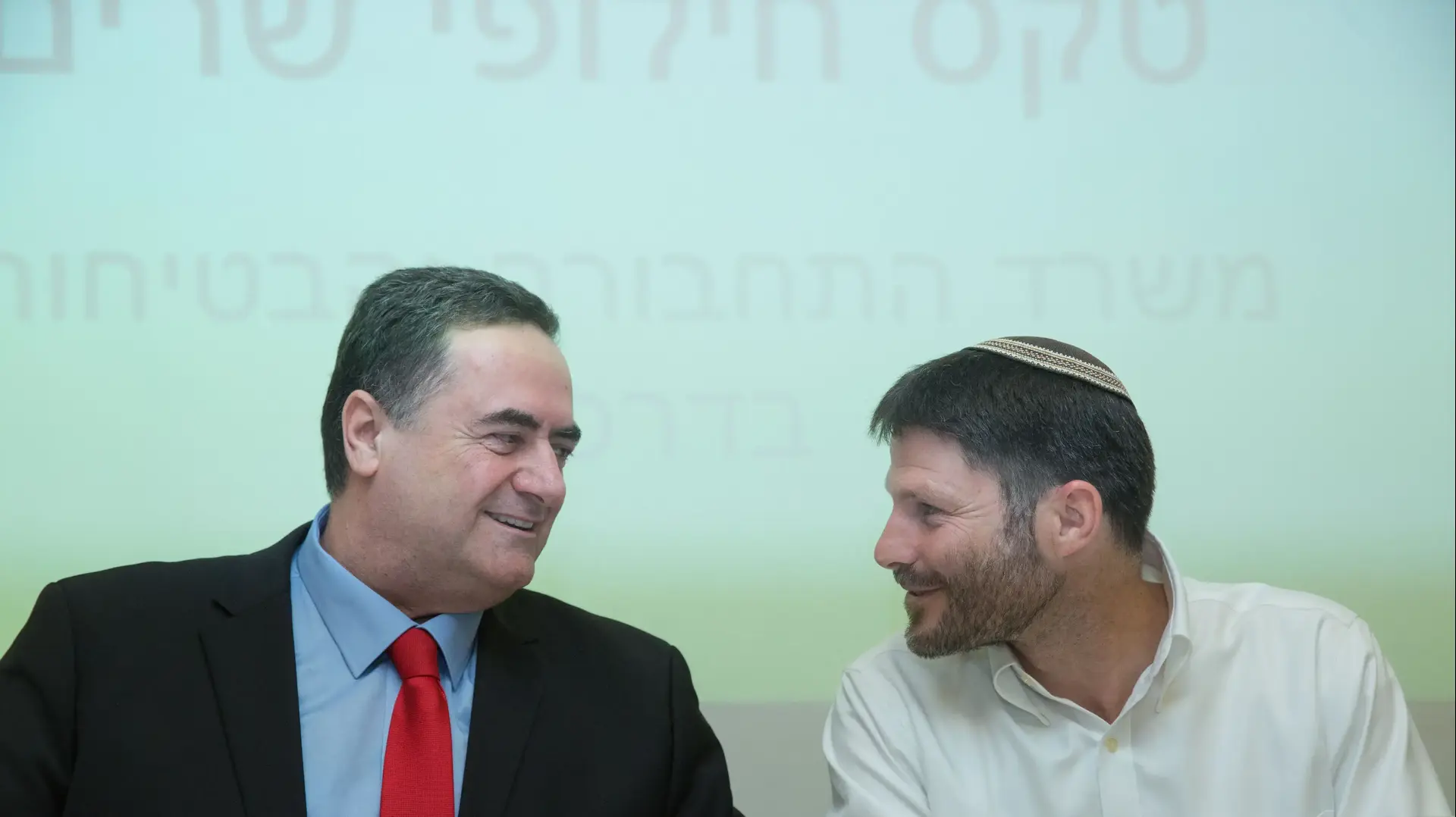 סמוטריץ
ישראל כץ סמוטריץ
ישראל כץ