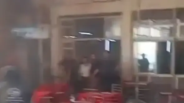 תיעוד פיצוץ בבית הקפה בדמשק