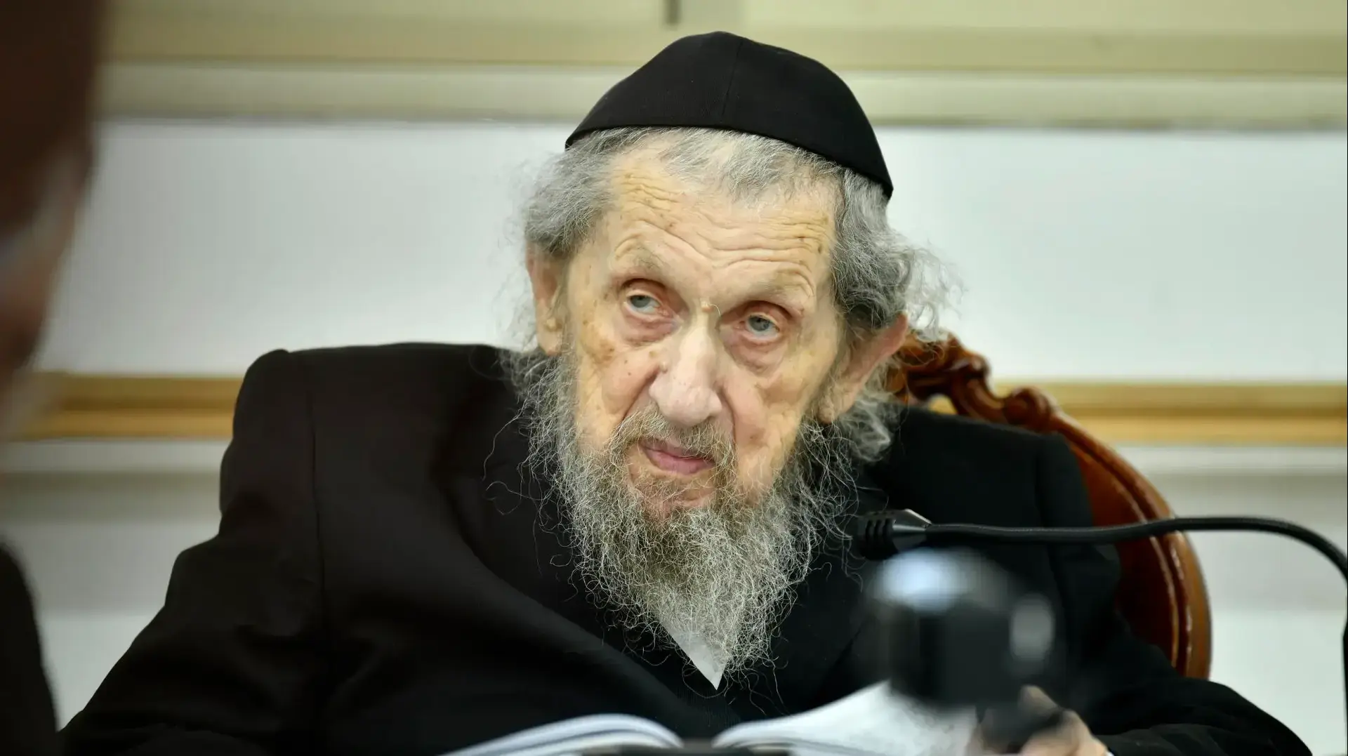 הרב דוב לנדו, מנהיג הציבור החרדי, ביתו בבני ברק, 8 ביולי 2026 הרב דוב לנדו, מנהיג הציבור החרדי, ביתו בבני ברק, 8 ביולי 2026