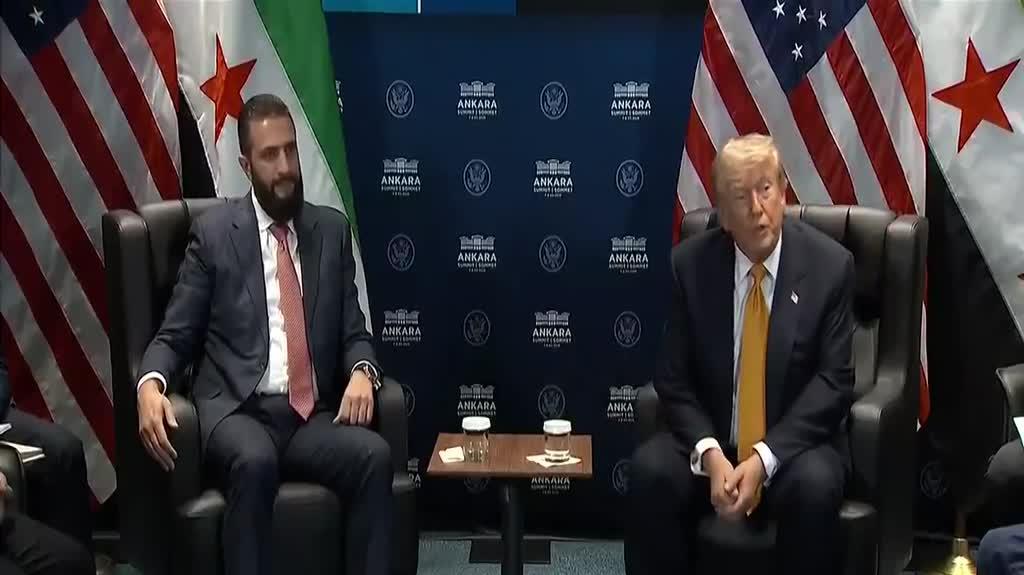 טראמפ נפגש עם נשיא סוריה