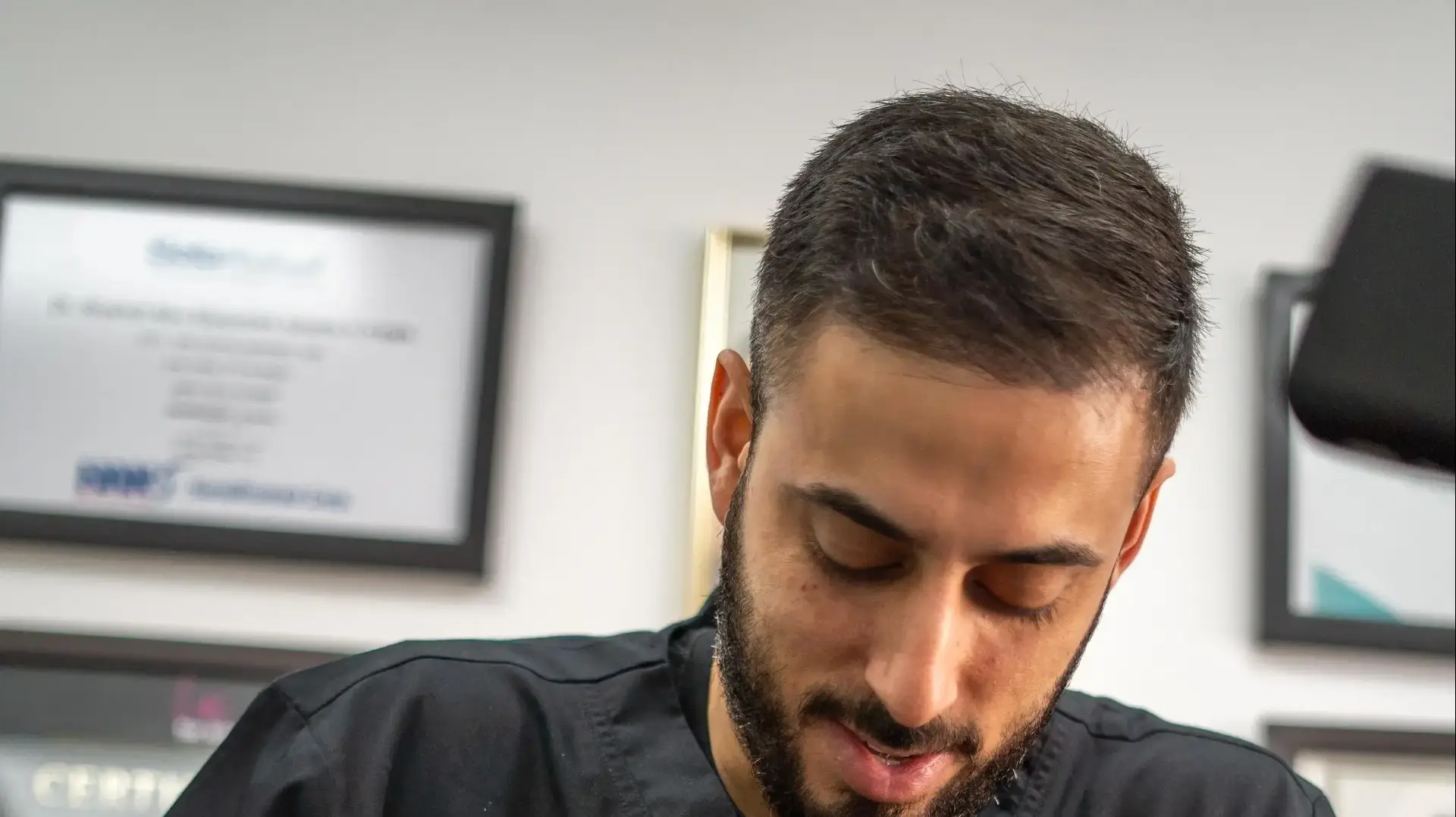 ד"ר יונס רושדי ד"ר יונס רושדי