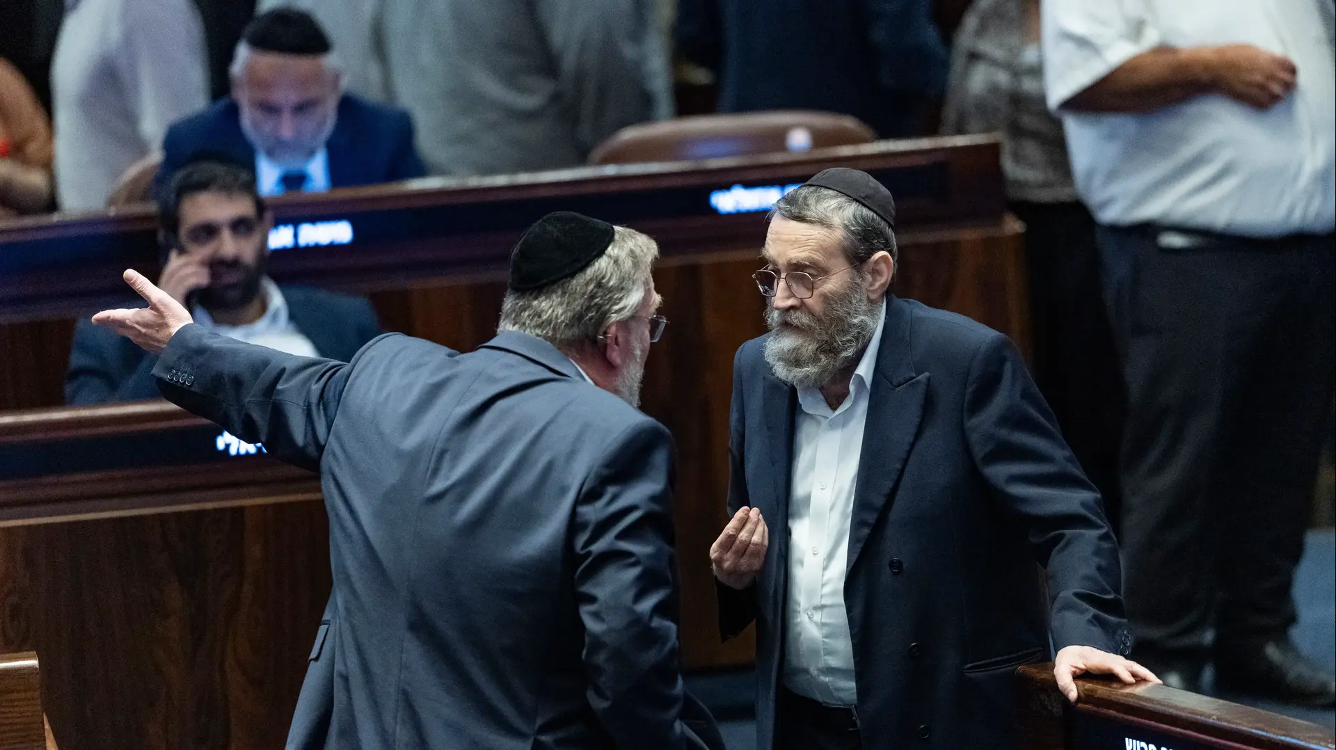 הצבעת חוק הקפאת מעצר עריקים חרדים, מליאת הכנסת, 14 ביולי 2026 הצבעת חוק הקפאת מעצר עריקים חרדים, מליאת הכנסת, 14 ביולי 2026