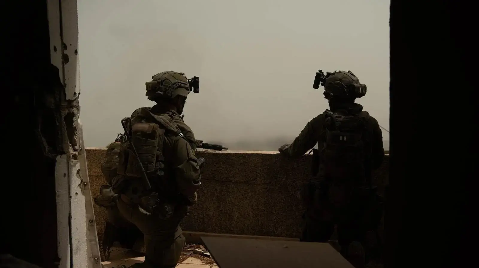 פעילות כוחות צה״ל בעיירה בינת ג׳בייל, לבנון, מבצע ׳שאגת הארי׳ פעילות כוחות צה״ל בעיירה בינת ג׳בייל, לבנון, מבצע ׳שאגת הארי׳