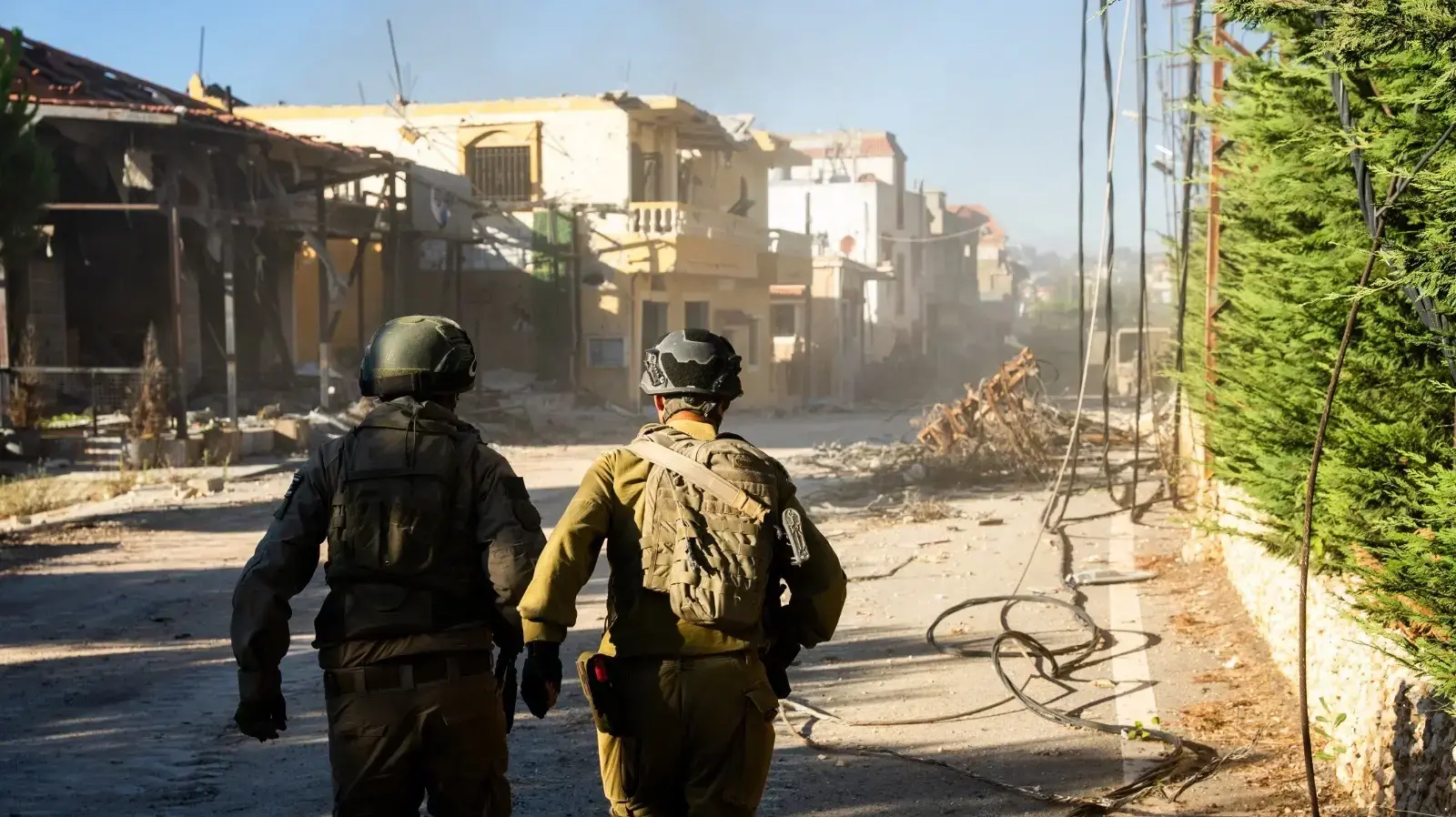 פעילות כוחות צה״ל בעיירה בינת ג׳בייל, לבנון, מבצע ׳שאגת הארי׳ פעילות כוחות צה״ל בעיירה בינת ג׳בייל, לבנון, מבצע ׳שאגת הארי׳