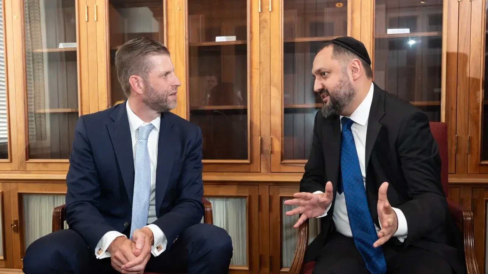 אריק טראמפ והרב זמיר איסייב