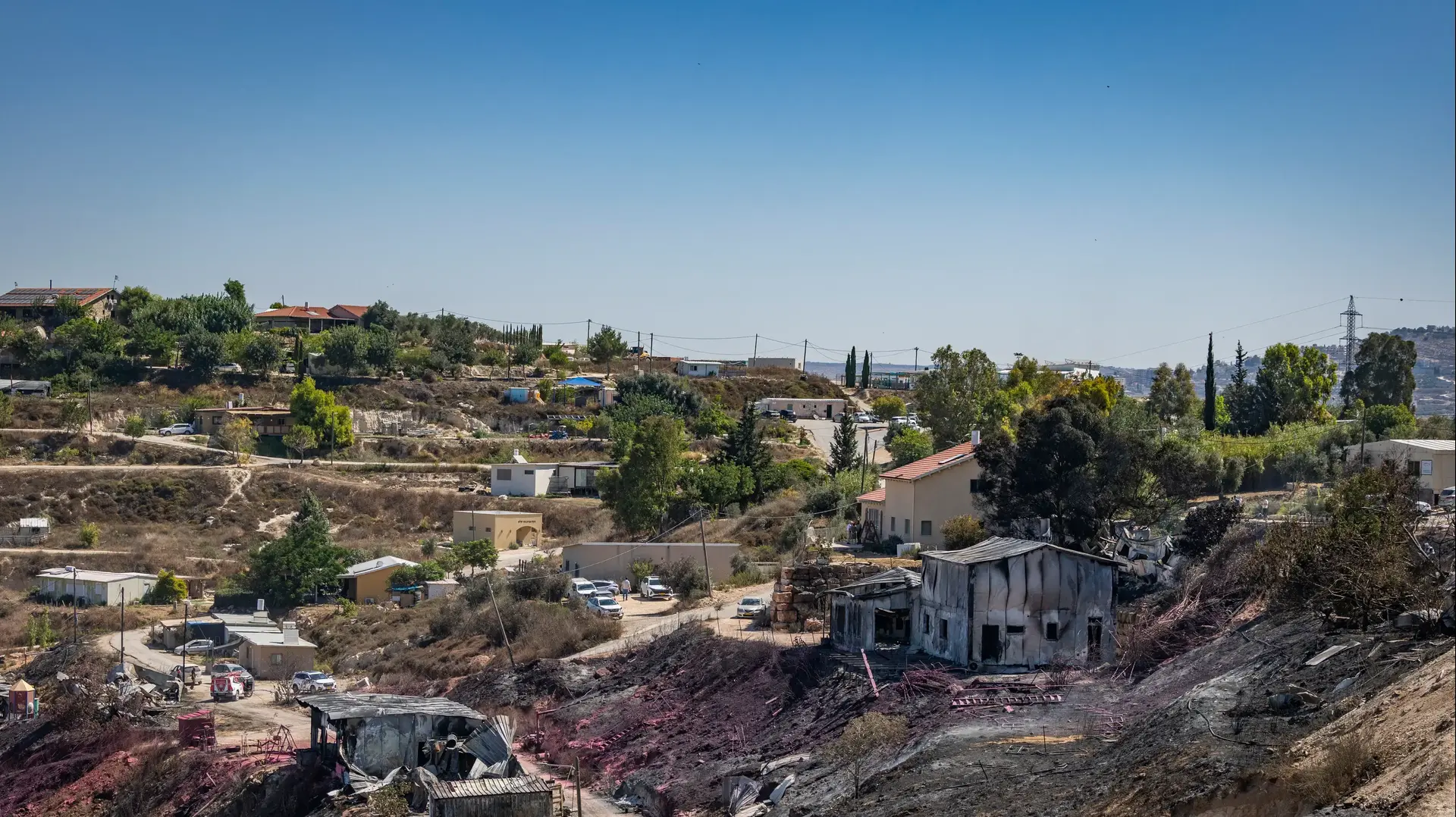 נזקי שריפה, חוות גלעד, 19 ביולי 2026 נזקי שריפה, חוות גלעד, 19 ביולי 2026