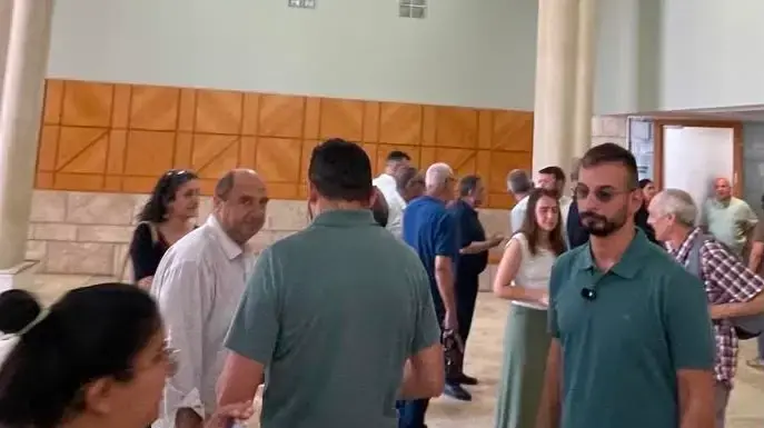 הנאשם יוסף אבראהים מימין, בחולצה ירוקה