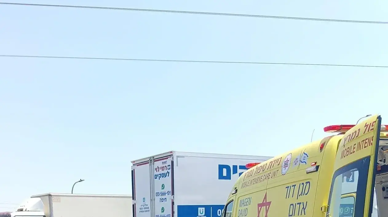 הולך רגל נהרג בתאונת דרכים,כביש 4 סמוך למחלף יבנה, 29 ביולי 2026 הולך רגל נהרג בתאונת דרכים,כביש 4 סמוך למחלף יבנה, 29 ביולי 2026