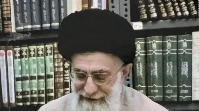 כוחות צה"ל מצאו בלבנון ספר ילדים מאת הוצאה לאור של חיזבאללה כוחות צה"ל מצאו בלבנון ספר ילדים מאת הוצאה לאור של חיזבאללה
